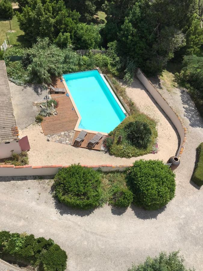 Bed & Breakfast Chateau De Villeneuve - *